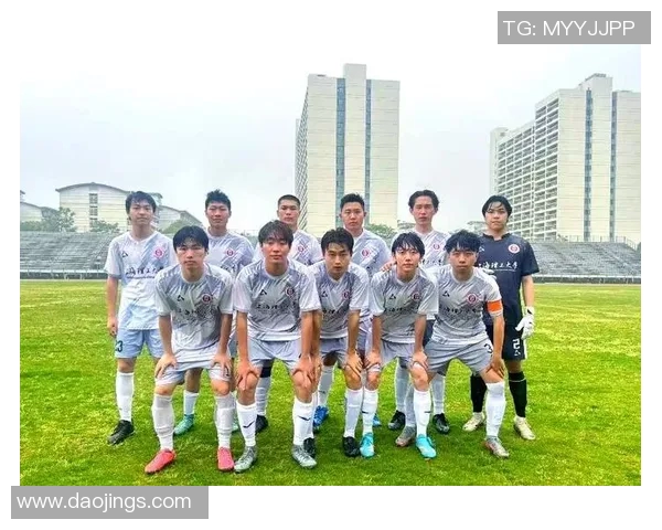 上海足球队在奥运会上的默契配合展现了团队精神与竞技水平的完美结合